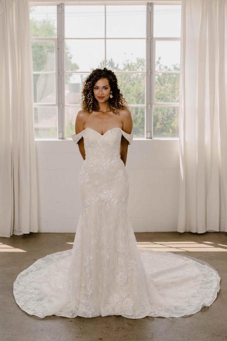 Hayley Paige Vienna Image
