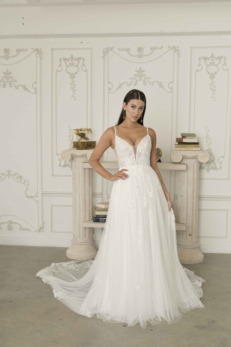 Jeune Bridal Caleb Image